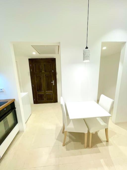 Fantastic Location! Superhost 5 Star Apartamento *